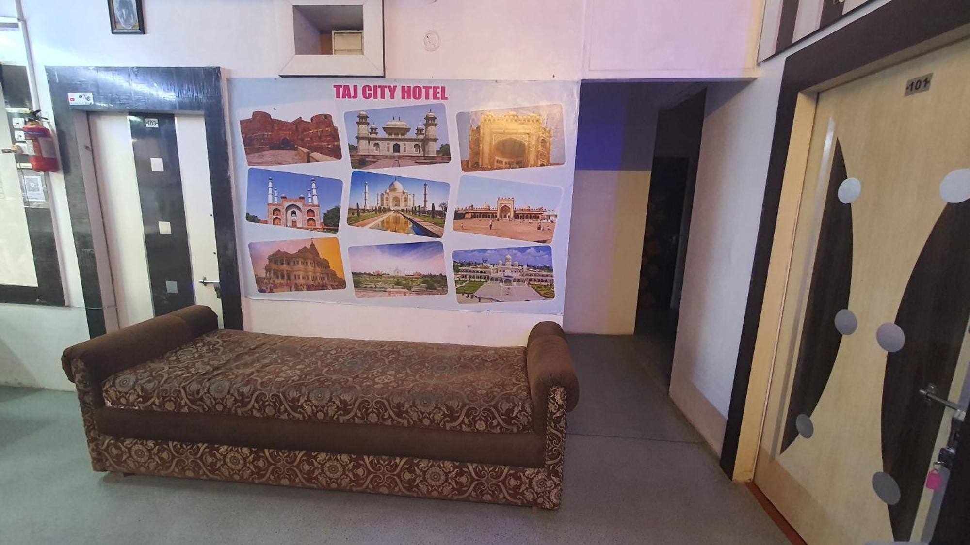 Taj City Hotel Agra  Bagian luar foto