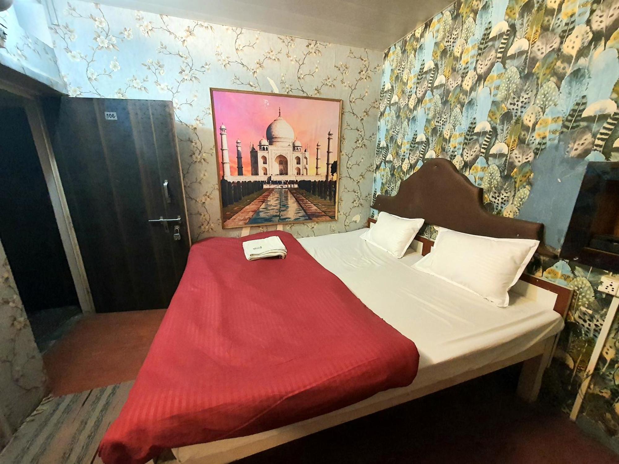 Taj City Hotel Agra  Bagian luar foto